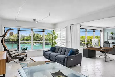 9102 W Bay Harbor Dr #3-C, Bay Harbor Islands, FL 33154 - Photo 9