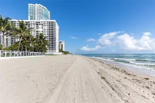 3001 S Ocean Dr, Hollywood, FL 33019 - Photo 19