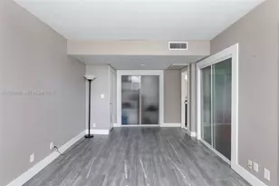 3001 S Ocean Dr, Hollywood, FL 33019 - Photo 7