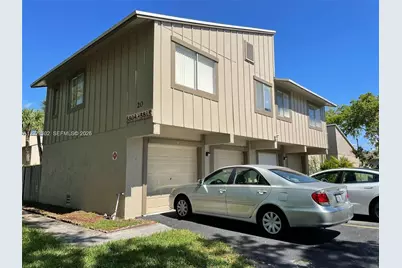 5809 NW 21st St #20-A, Lauderhill, FL 33313 - Photo 1