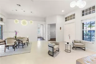 1714 Victoria Pointe Cir, Weston, FL 33327 - Photo 11