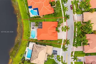 1714 Victoria Pointe Cir, Weston, FL 33327 - Photo 41