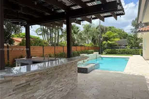 9444 SW 78th St, Miami, FL 33173 - Photo 21