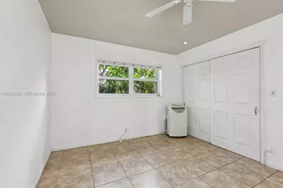 22 SE 3rd Ter #18, Dania Beach, FL 33004 - Photo 7