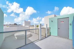 7728 Collins Ave, Miami Beach, FL 33141 - Photo 33