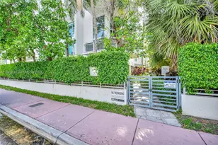 7728 Collins Ave, Miami Beach, FL 33141 - Photo 47