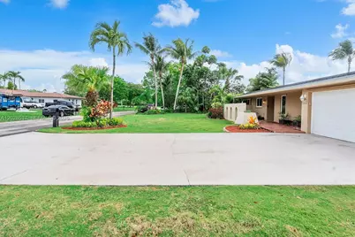 13241 SW 99th Ct, Miami, FL 33176 - Photo 9