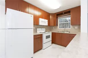 1060 NE 78th St Rd, Miami, FL 33138 - Photo 3