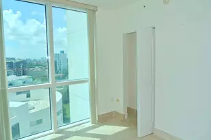 480 NE 30th St, Miami, FL 33137 - Photo 5
