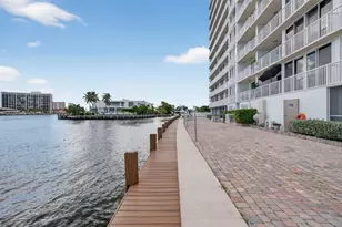 121 Golden Isles Dr, Hallandale Beach, FL 33009 - Photo 59