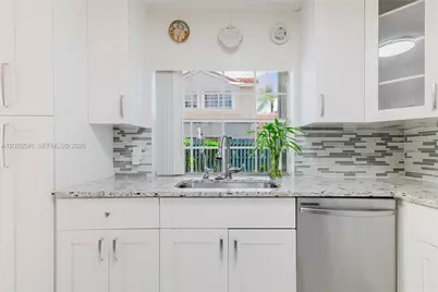 1482 Springside Dr #1482, Weston, FL 33326 - Photo 7