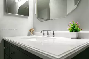 2401 S Ocean Dr, Hollywood, FL 33019 - Photo 19