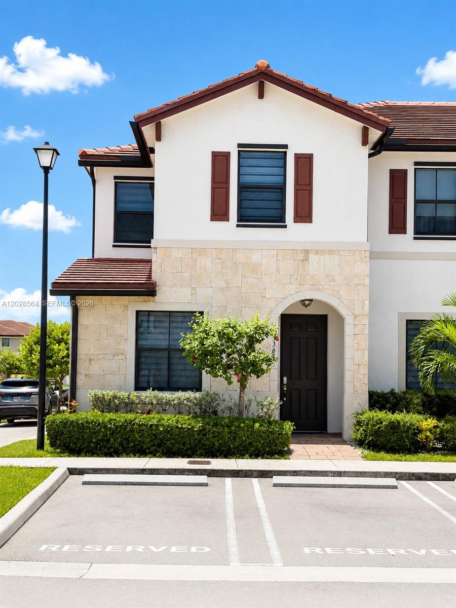 3368 W 105th Terrace - 3368 W 105th Terrace, Hialeah, FL 33018 Luxury Property | Jose Angel Pina