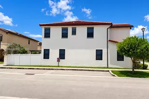3368 W 105th Terrace, Hialeah, FL 33018 - Photo 3