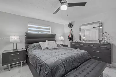 10345 NW 35th Ct, Miami, FL 33147 - Photo 13