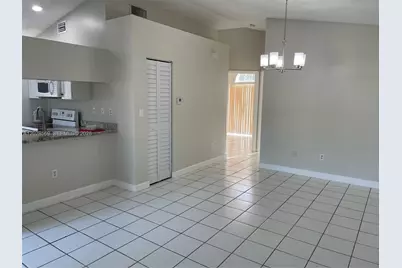 11050 SW 152nd Ct, Miami, FL 33196 - Photo 5