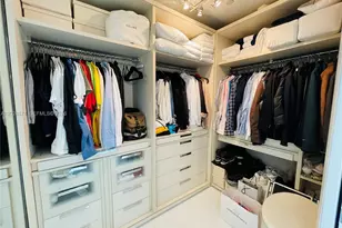 2020 N Bayshore Dr, Miami, FL 33137 - Photo 27