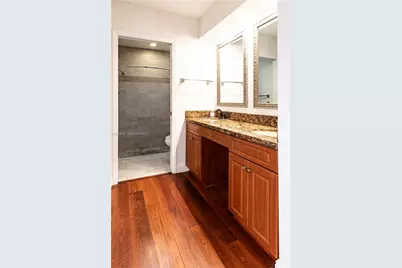 1341 Seagrape Cir, Weston, FL 33326 - Photo 17