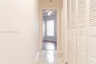 1341 Seagrape Cir, Weston, FL 33326 - Photo 9