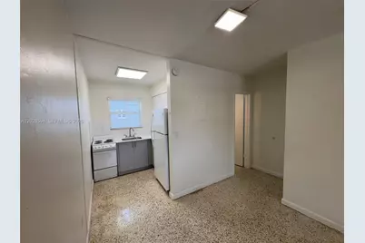 320 W 10th St #3, Hialeah, FL 33010 - Photo 3
