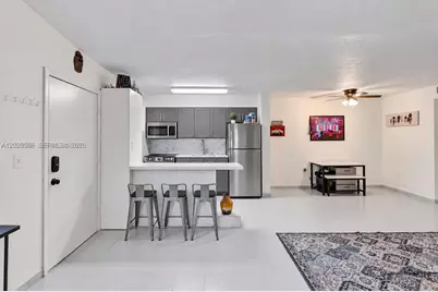 7133 Bay Dr #305, Miami Beach, FL 33141 - Photo 7