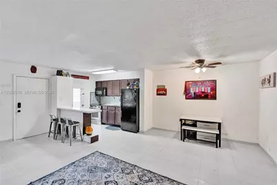 7133 Bay Dr #305, Miami Beach, FL 33141 - Photo 3