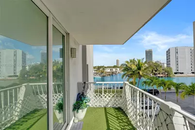7133 Bay Dr #305, Miami Beach, FL 33141 - Photo 1