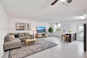 7133 Bay Dr, Miami Beach, FL 33141 - Photo 1