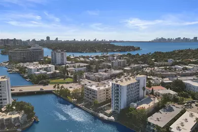 7133 Bay Dr #305, Miami Beach, FL 33141 - Photo 15