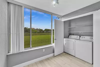 2851 N Oakland Forest Dr #111, Oakland Park, FL 33309 - Photo 17