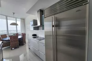 18201 Collins Ave, Sunny Isles Beach, FL 33160 - Photo 9