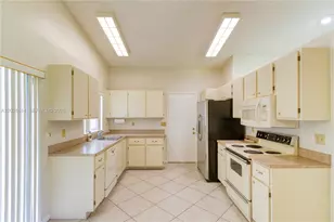 10360 NW 31st Ct, Sunrise, FL 33351 - Photo 21