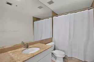 801 Brickell Key Blvd, Miami, FL 33131 - Photo 11