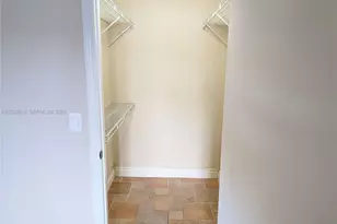 731 Vista Isles Dr, Sunrise, FL 33325 - Photo 5