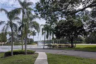 731 Vista Isles Dr, Sunrise, FL 33325 - Photo 17