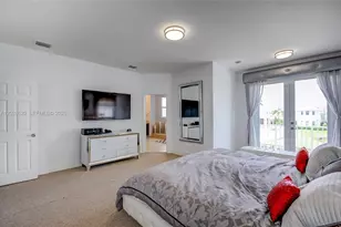 10555 NW 69th Terrace, Doral, FL 33178 - Photo 31