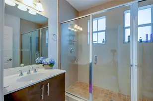 10555 NW 69th Terrace, Doral, FL 33178 - Photo 41