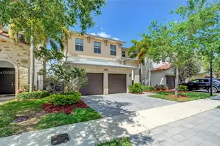 10555 NW 69th Terrace, Doral, FL 33178 - Photo 13