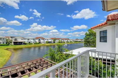 10555 NW 69th Ter, Doral, FL 33178 - Photo 37