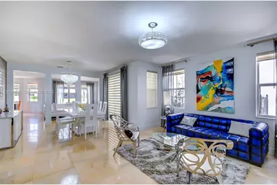 10555 NW 69th Ter, Doral, FL 33178 - Photo 17