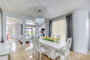 10555 NW 69th Terrace, Doral, FL 33178 - Photo 19