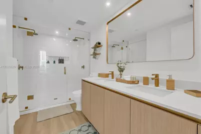 90 32nd St #909, Miami, FL 33127 - Photo 15