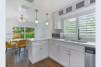 516 SW 12th St, Fort Lauderdale, FL 33315 - Photo 7