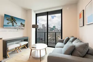 121 NE 5th St, Miami, FL 33132 - Photo 3
