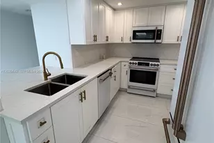 16710 NE 9th Ave, North Miami Beach, FL 33162 - Photo 9