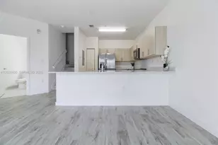 15540 SW 136th St, Miami, FL 33196 - Photo 5