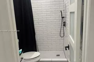 1131 SW 110th Ave, Pembroke Pines, FL 33025 - Photo 13