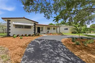 2210 N 52nd Ave, Hollywood, FL 33021 - Photo 5