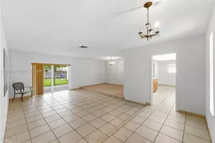 2210 N 52nd Ave, Hollywood, FL 33021 - Photo 11