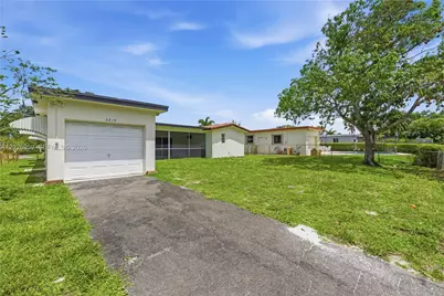 2210 N 52nd Ave, Hollywood, FL 33021 - Photo 7